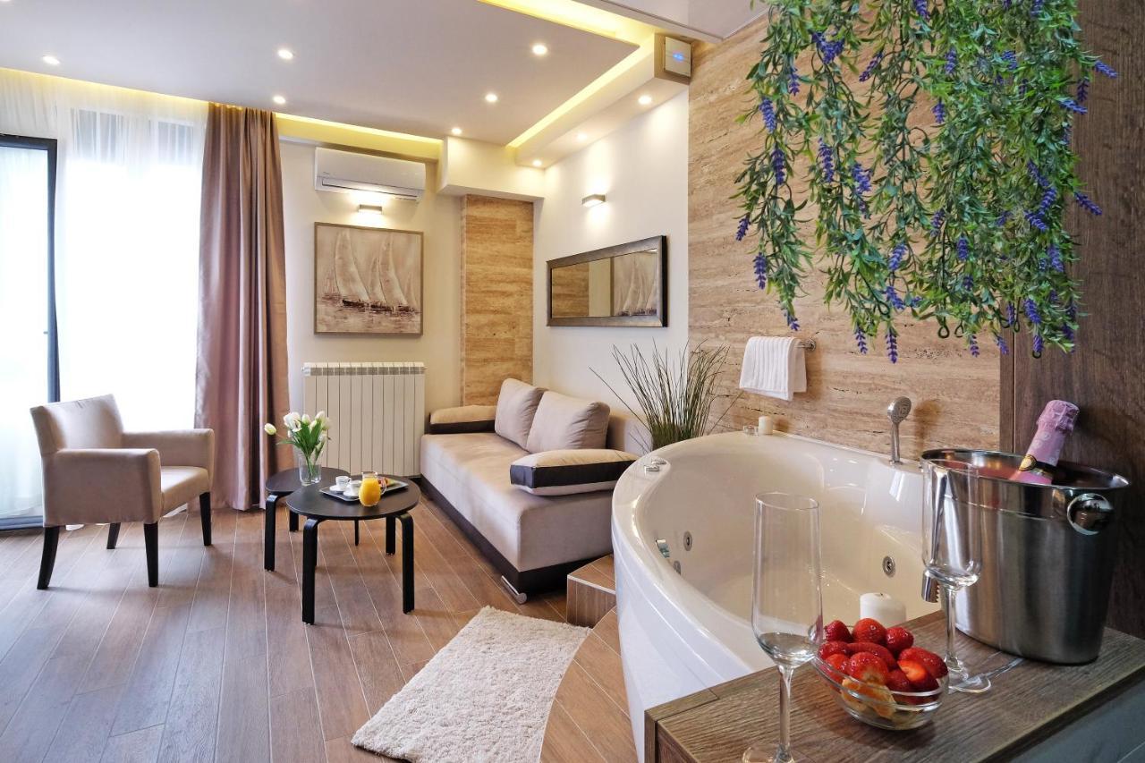 Central Spa Galaxy Apartment ベオグラード エクステリア 写真