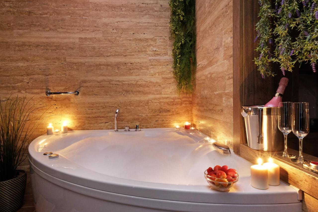 Central Spa Galaxy Apartment ベオグラード エクステリア 写真